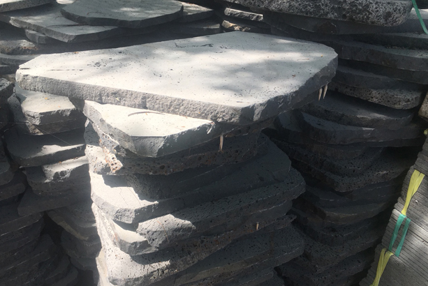 đá thớt ong đen