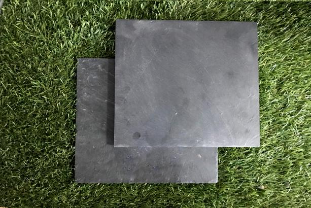 Đá slate đen Lai Châu 10x10x(0.5-0.7)cm