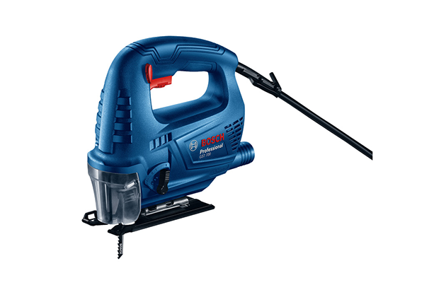 Máy cưa lọng Bosch GST 700