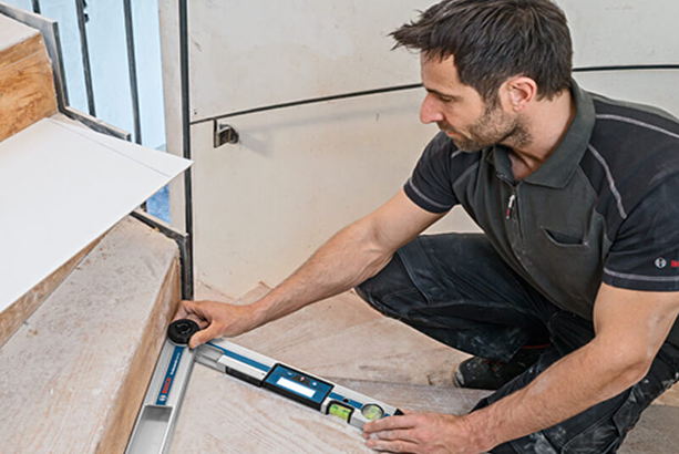 Máy đo góc kỹ thuật số Bosch GAM 220