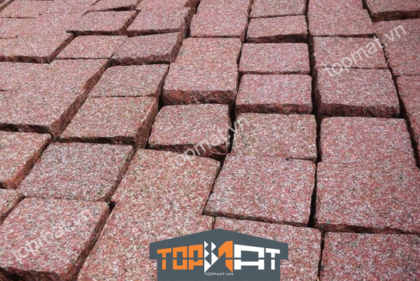 Đá cubic granite đỏ Bình Định