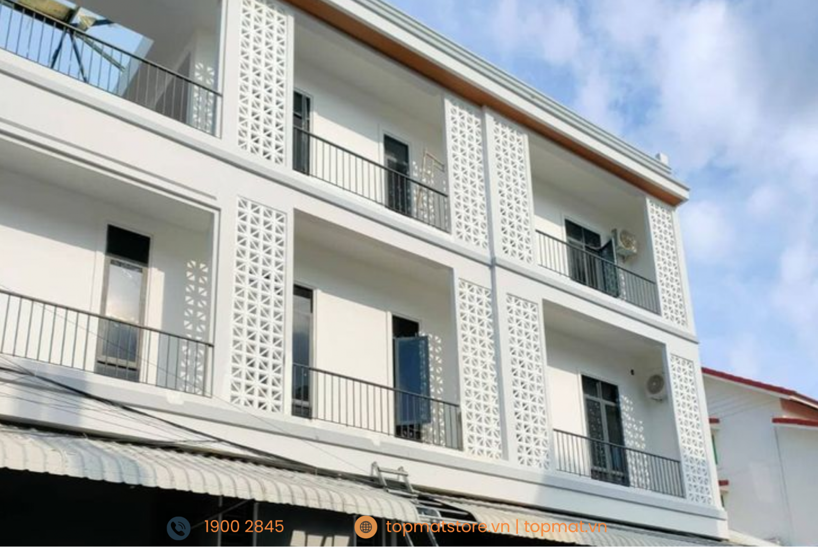 Gạch thông gió mặt tiền lấy ánh sáng tự nhiên, tạo hiệu ứng đổ bóng, giá thành hợp lý