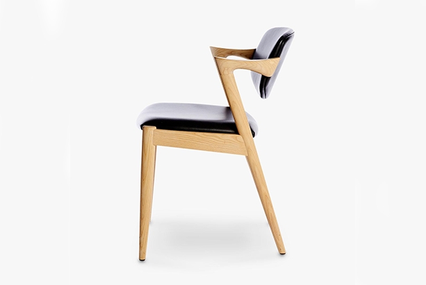 Ghế gỗ tự nhiên