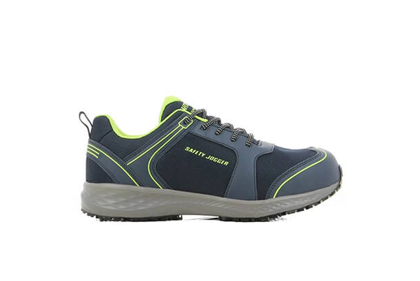 Giày bảo hộ lao động