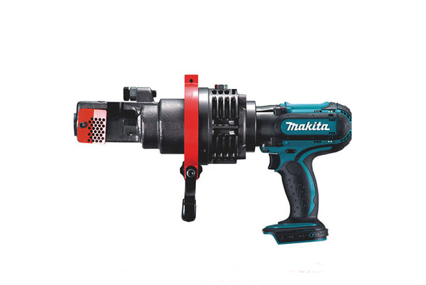 Máy cắt sắt Makita